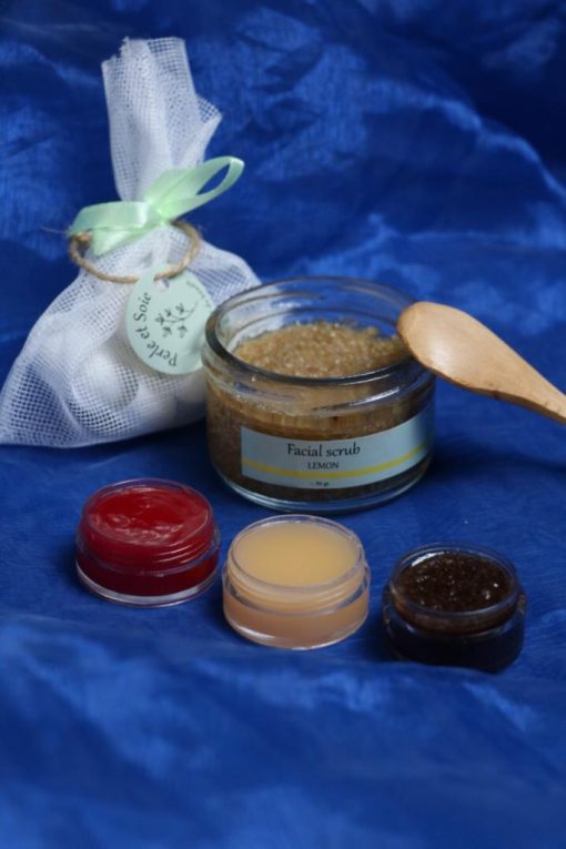 Lemon facial scrub-اسکراب صورت لیمو