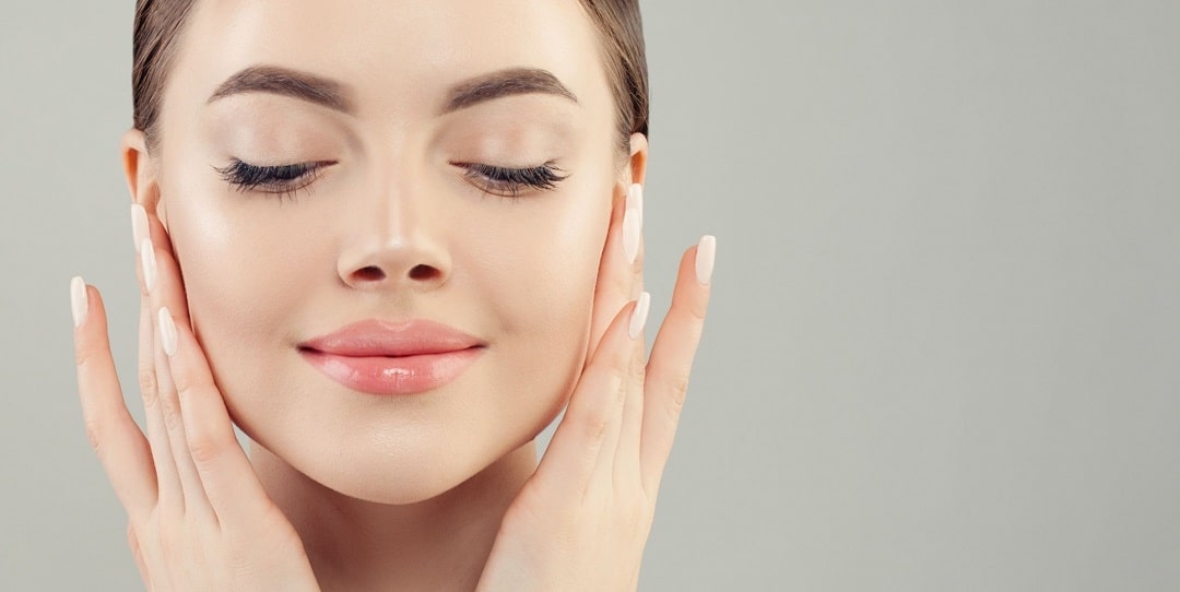 Perle et Soie ترکیبات طبیعی برای روشنکردن پوست