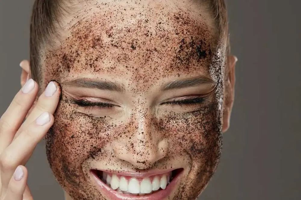 Perle et Soie Dos and donts of using face scrub modiage 1