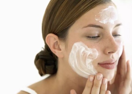 Perle et Soie مزایای بینظیر کرم ضد آفتاب