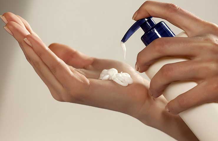 Perle et Soie ماهیت لوسیون: سبکی و آبرسانی روزانه